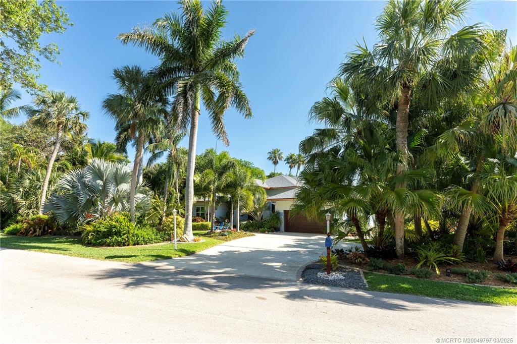 158 S River Road
