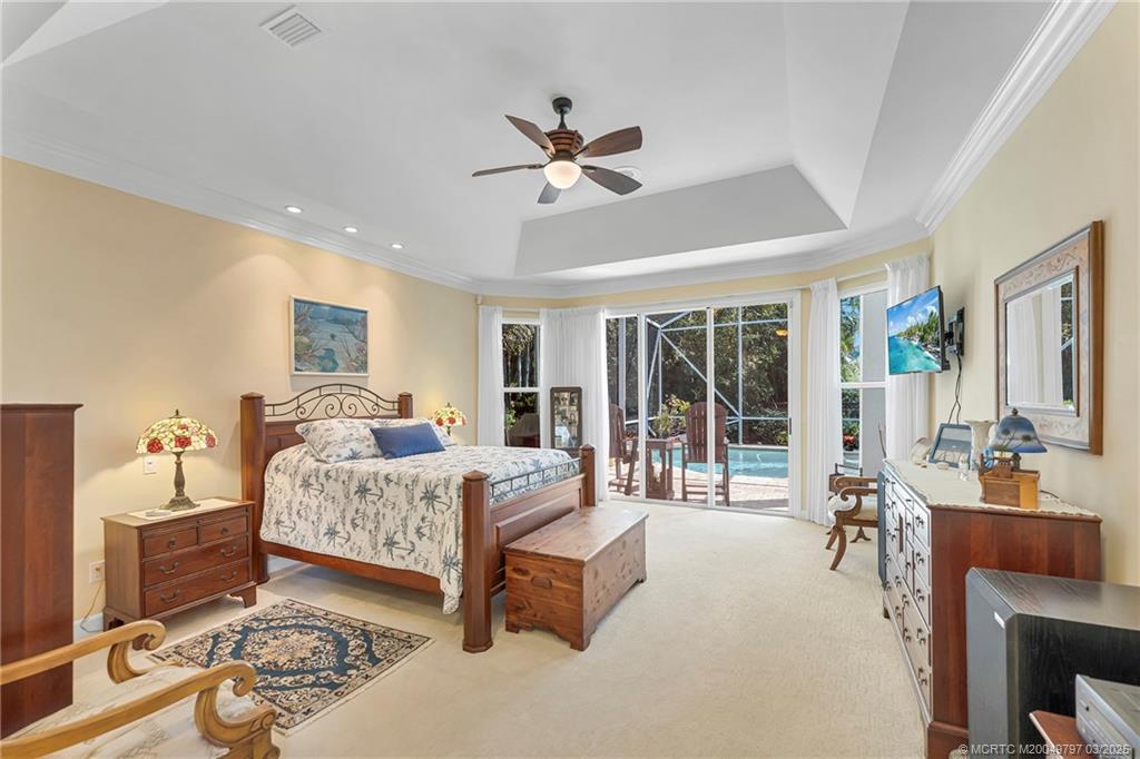 158 S River Road