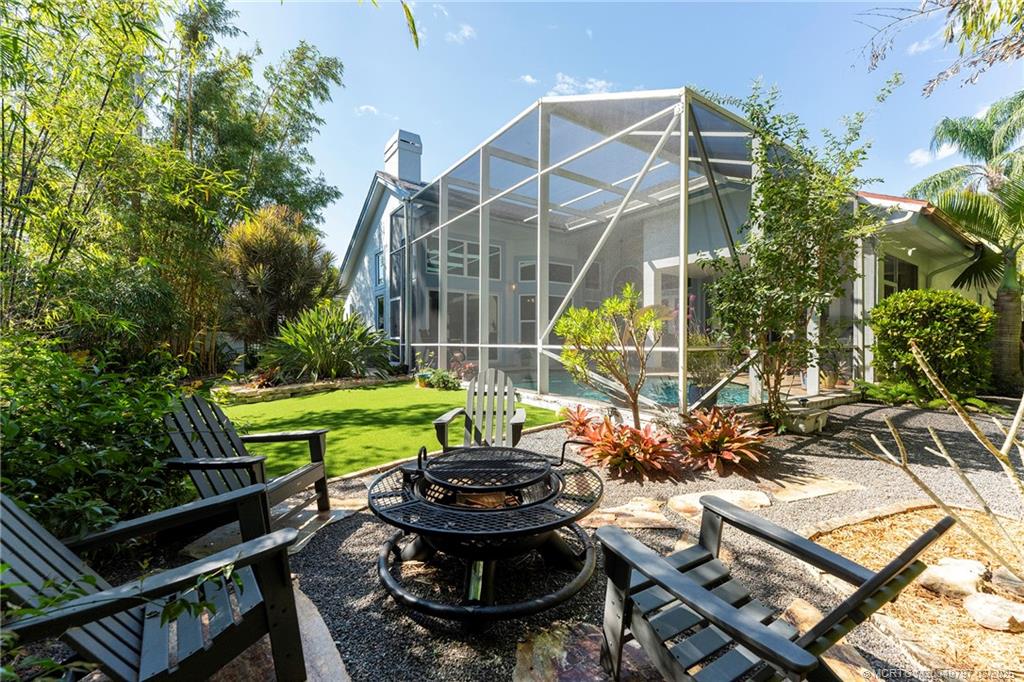 158 S River Road