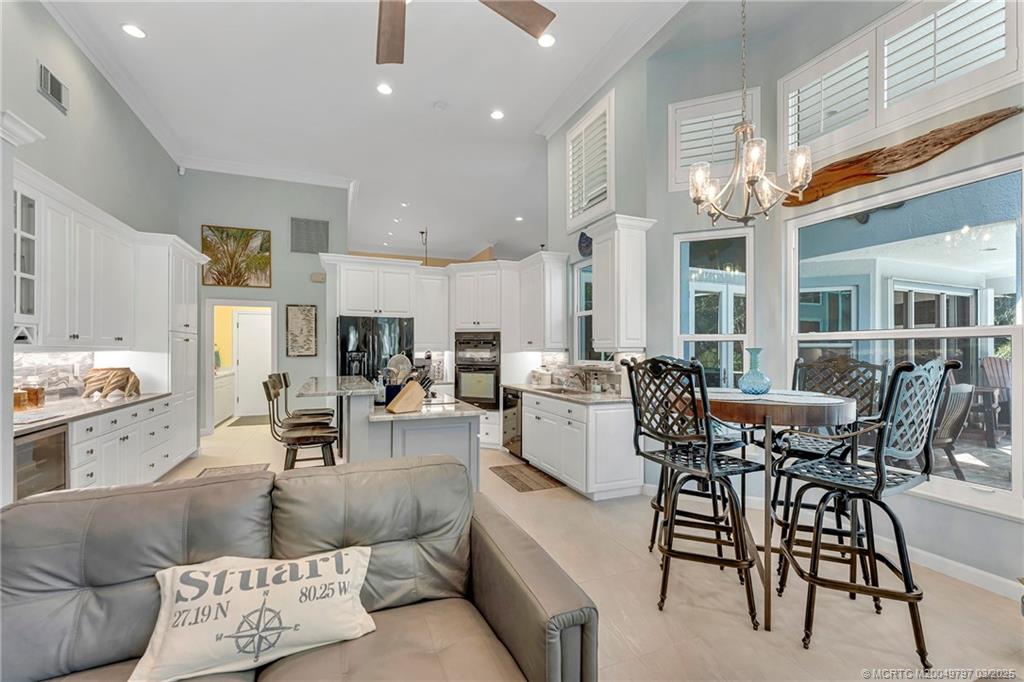 158 S River Road