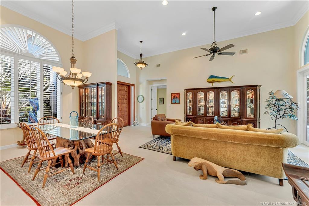 158 S River Road
