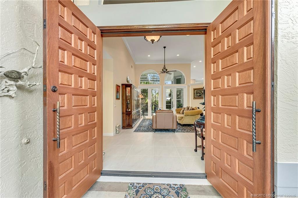 158 S River Road