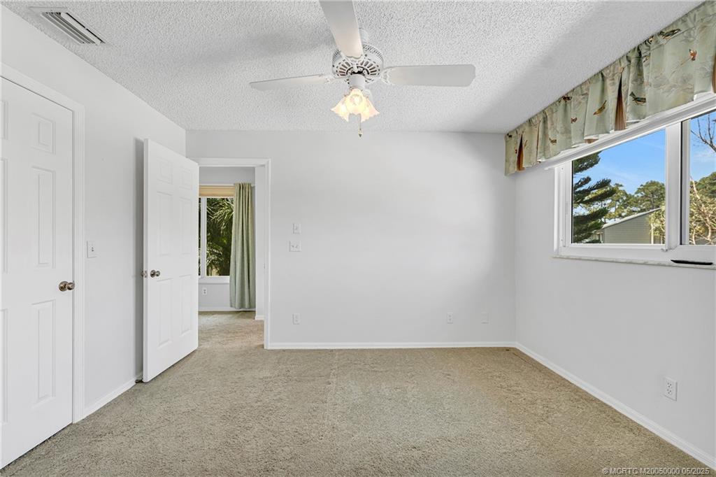 650 NE Wax Myrtle Way