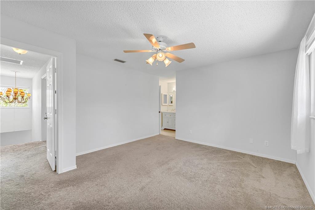 650 NE Wax Myrtle Way