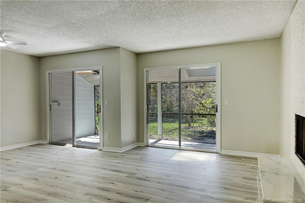 650 NE Wax Myrtle Way