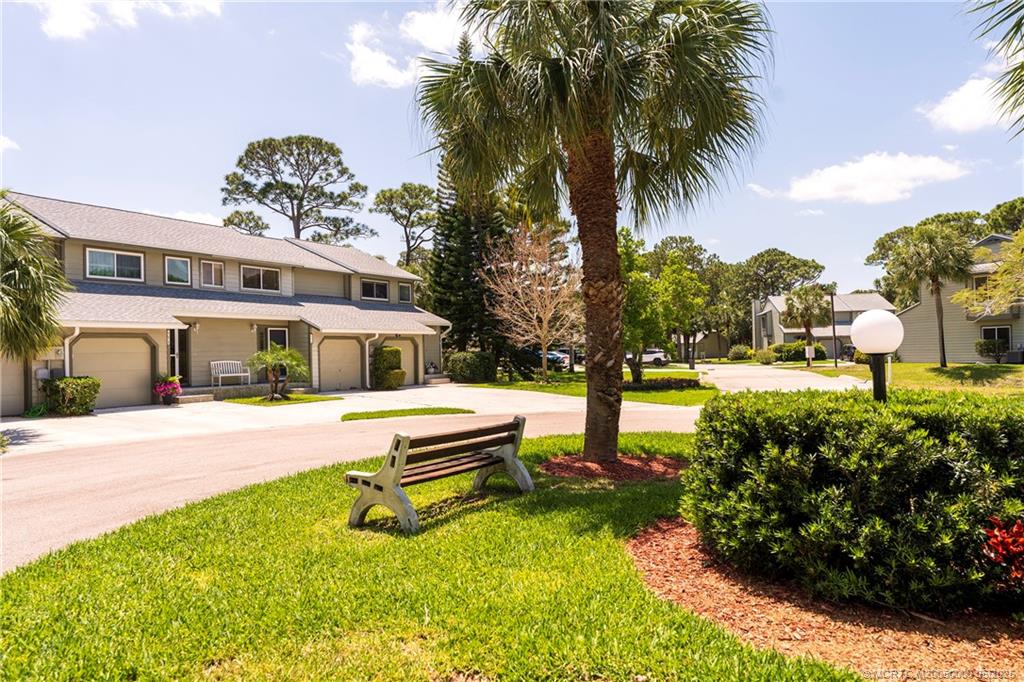 650 NE Wax Myrtle Way