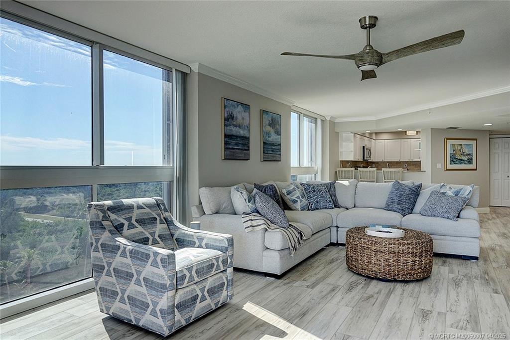 3880 N Highway A1a 905