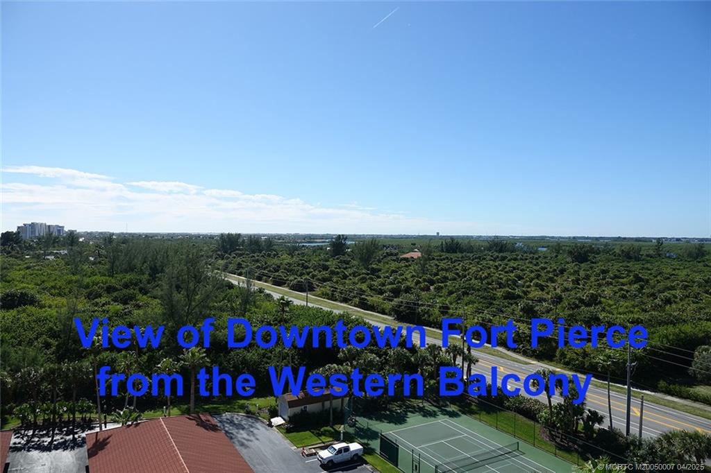 3880 N Highway A1a 905