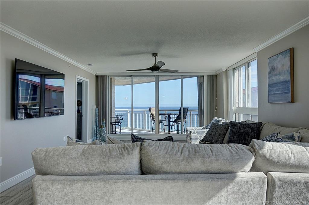 3880 N Highway A1a 905