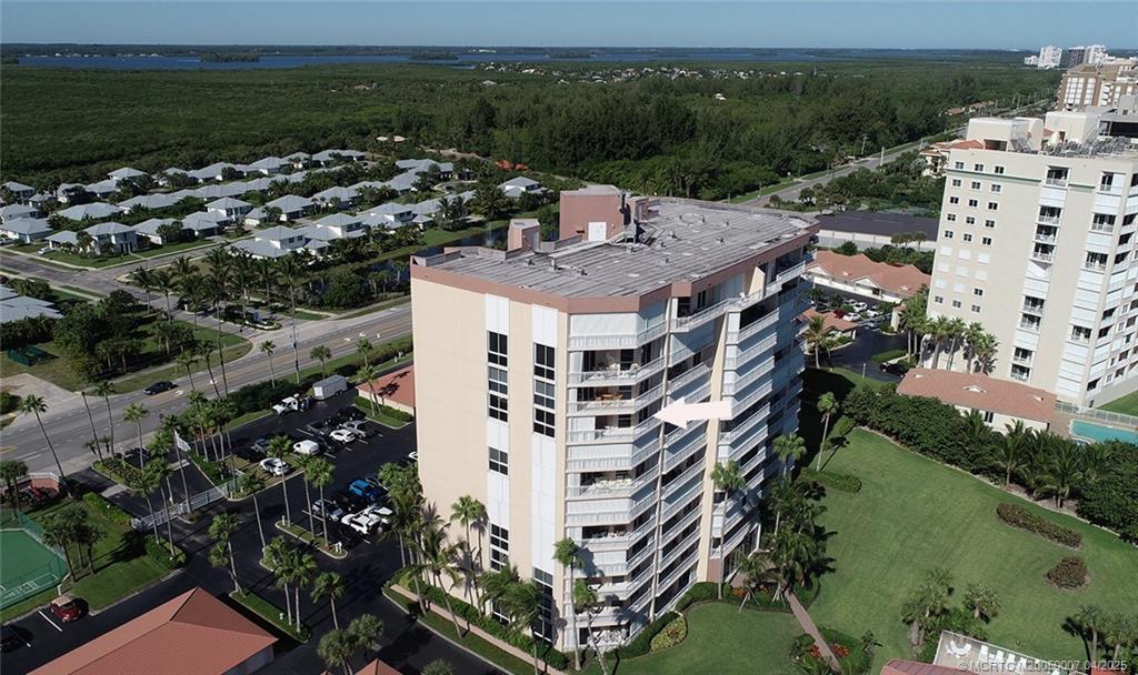 3880 N Highway A1a 905