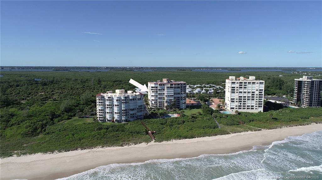 3880 N Highway A1a 905