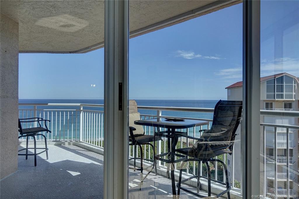 3880 N Highway A1a 905