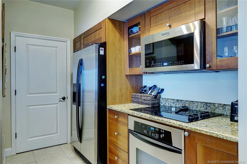 975 NW Flagler Avenue 306