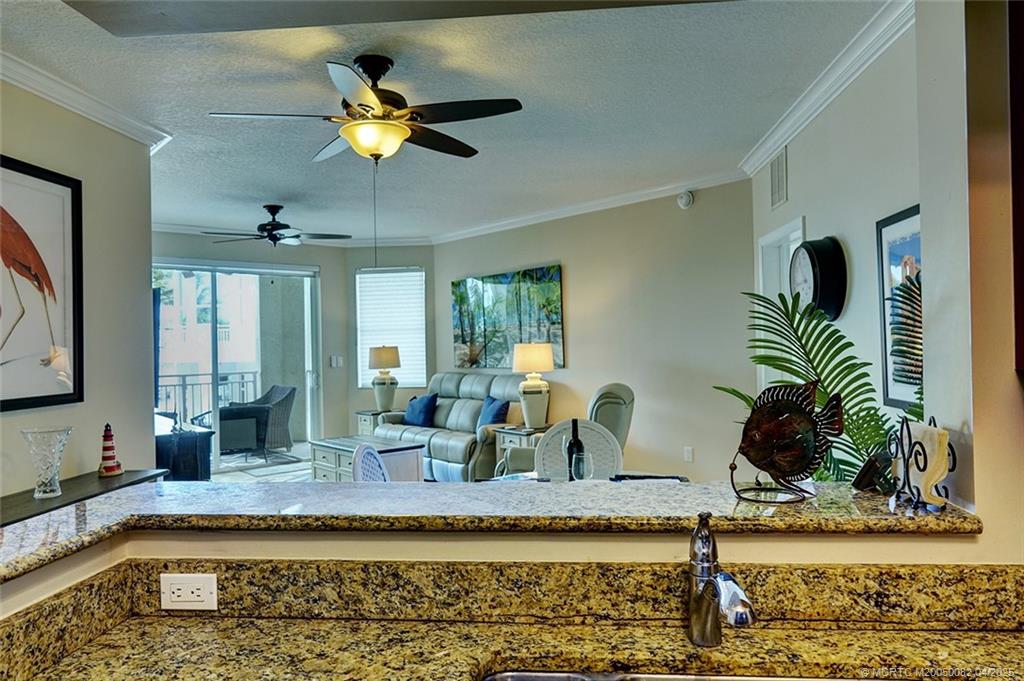 975 NW Flagler Avenue 306