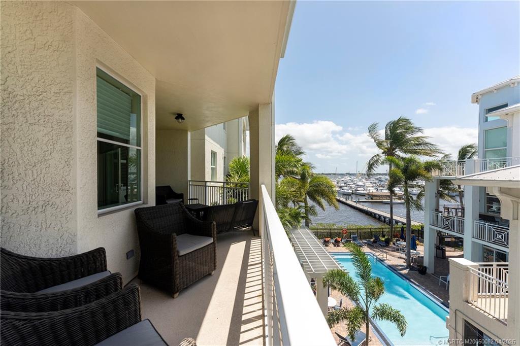 975 NW Flagler Avenue 306