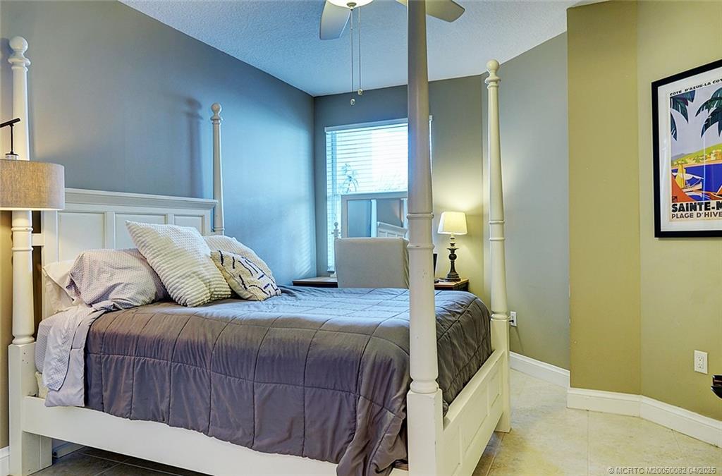 975 NW Flagler Avenue 306