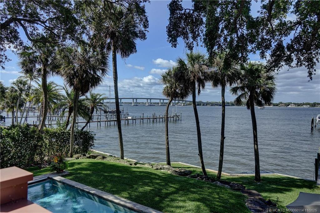 31 N River Road
