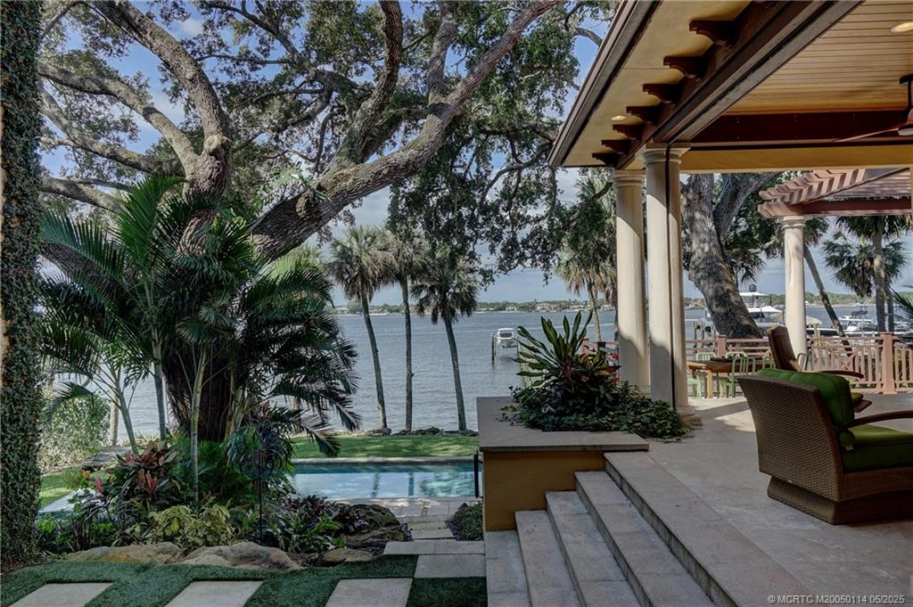 31 N River Road