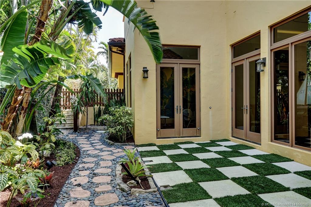 31 N River Road