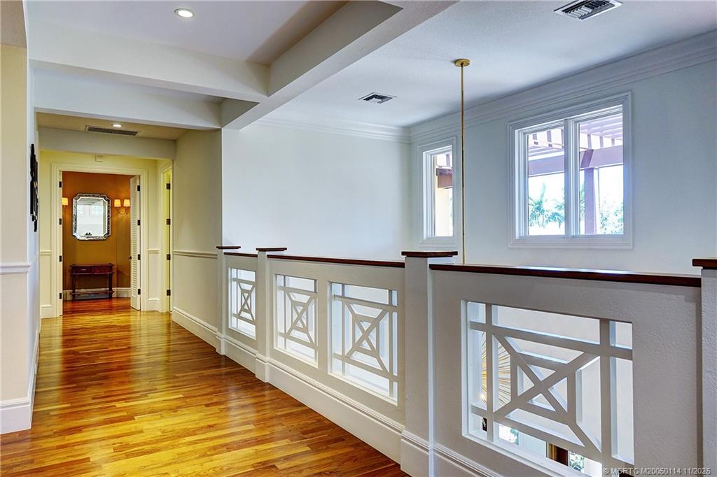 31 N River Road
