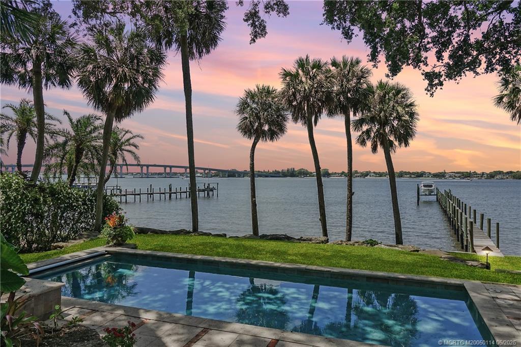31 N River Road