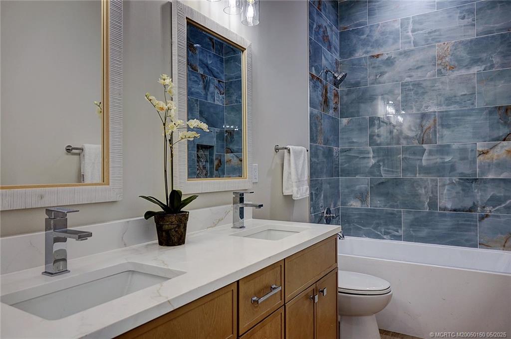 1078 NW 13th Street