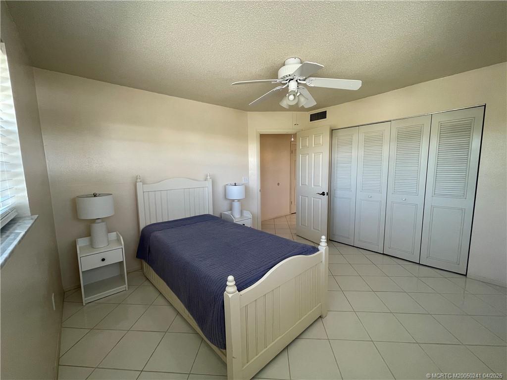 2929 SE Ocean Blvd 10