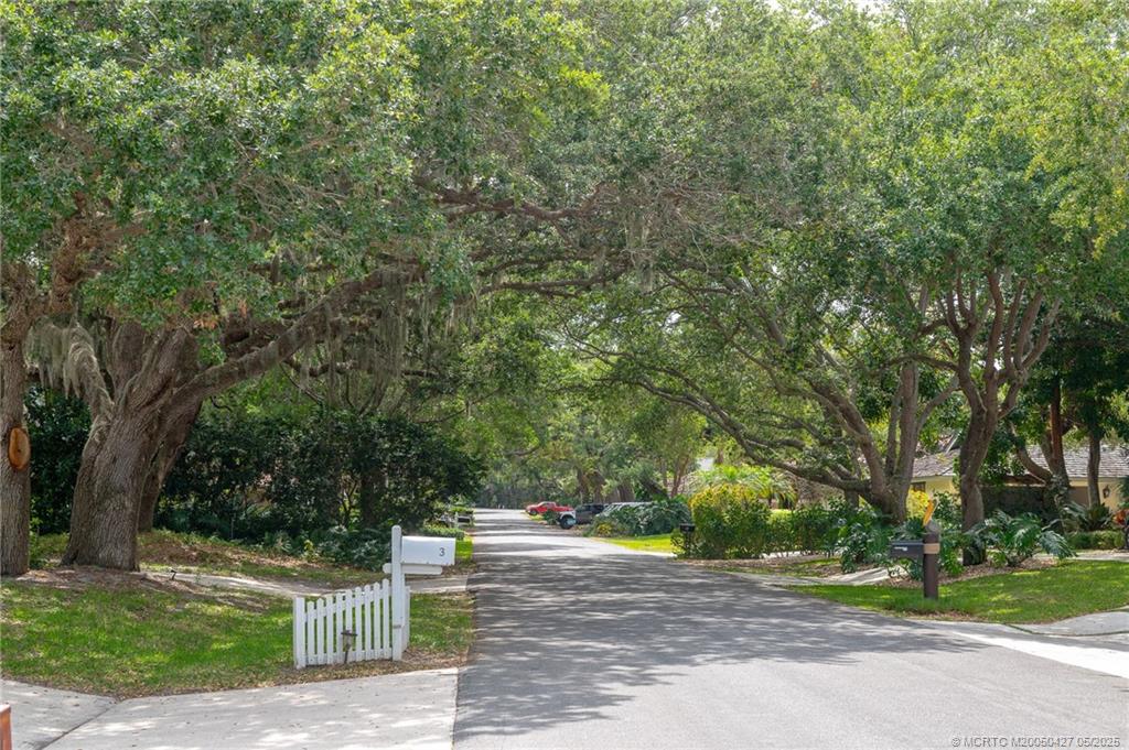 3 Heritage Way