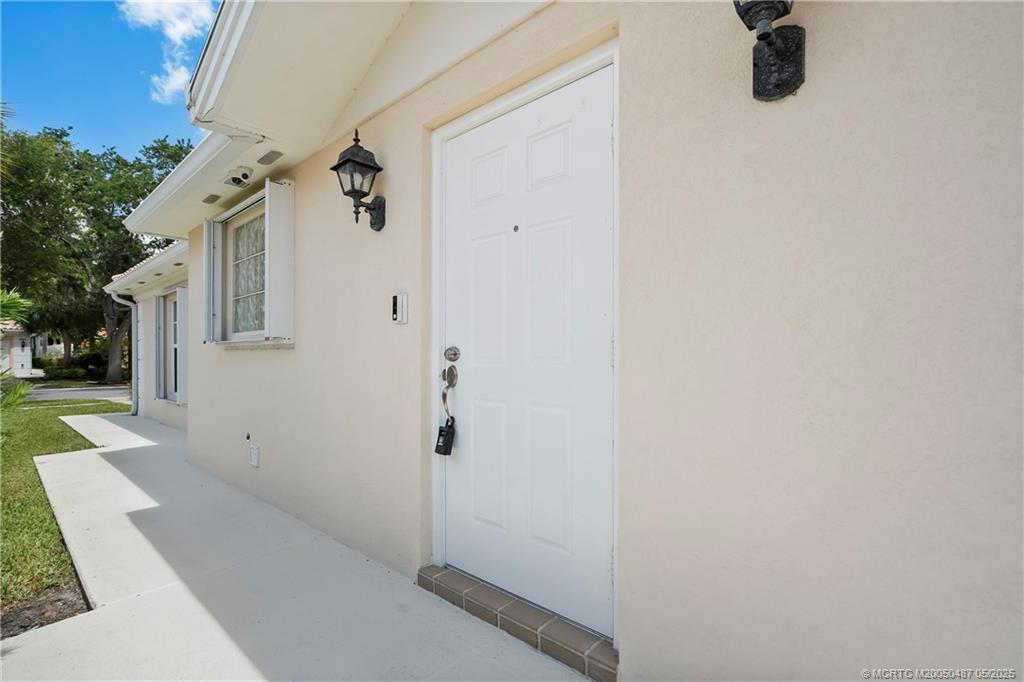 858 SW Balmoral Trace