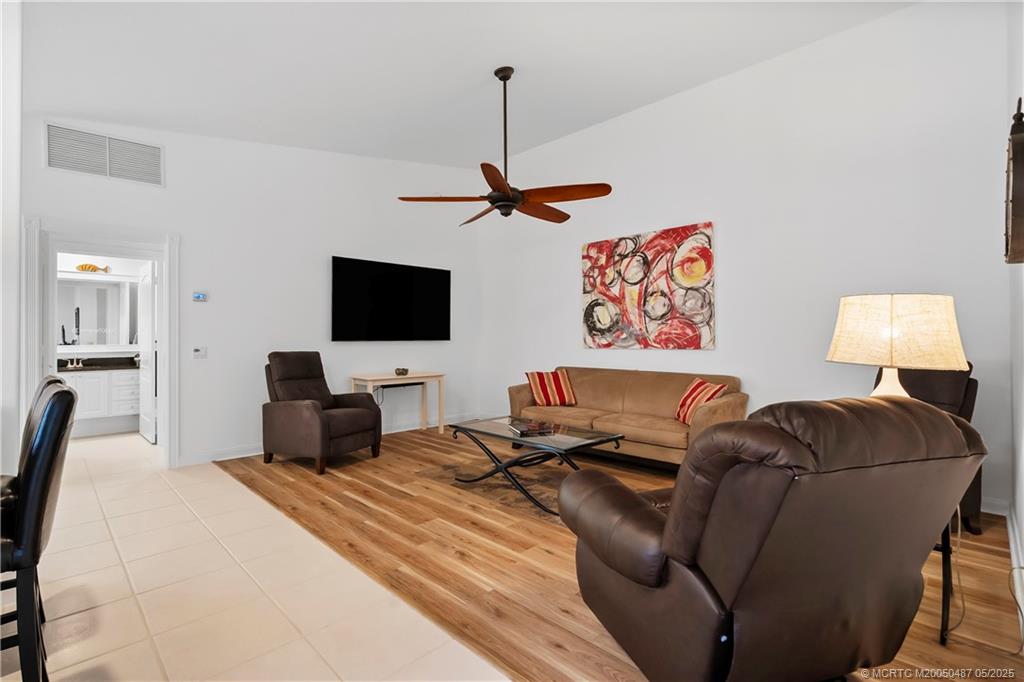 858 SW Balmoral Trace