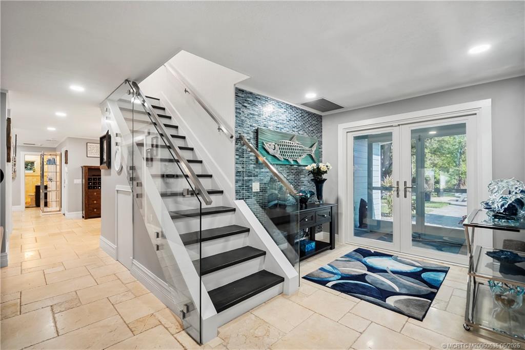 1850 SW Hackman Terrace