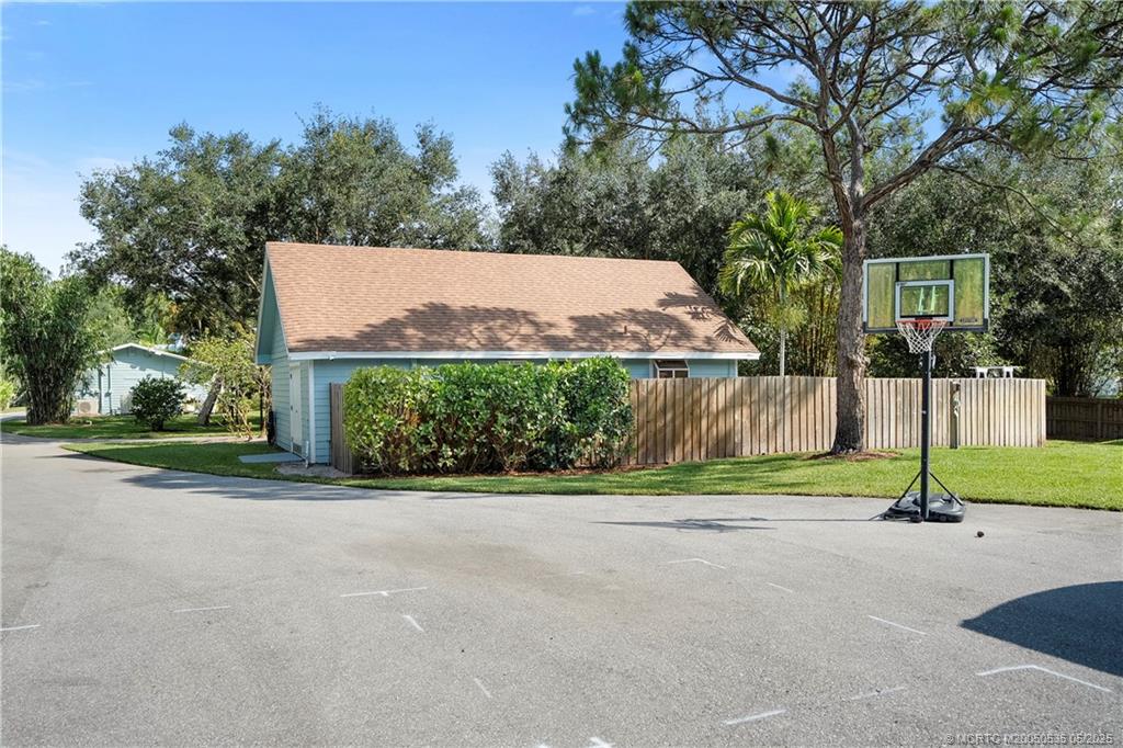 1850 SW Hackman Terrace