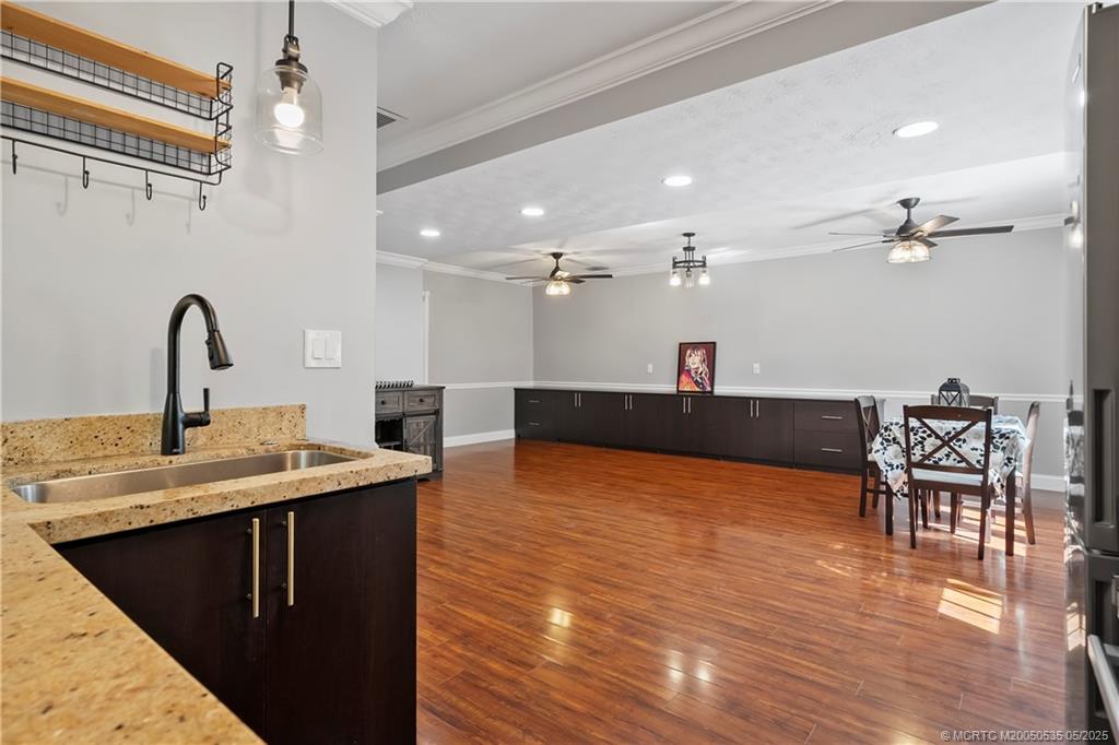 1850 SW Hackman Terrace