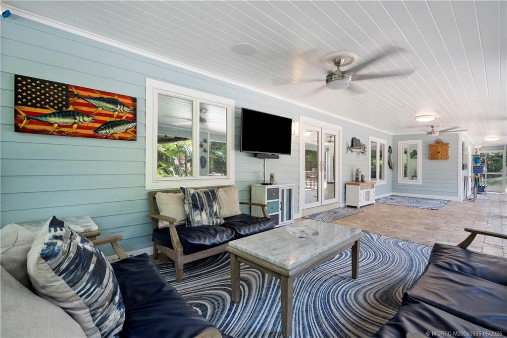 1850 SW Hackman Terrace