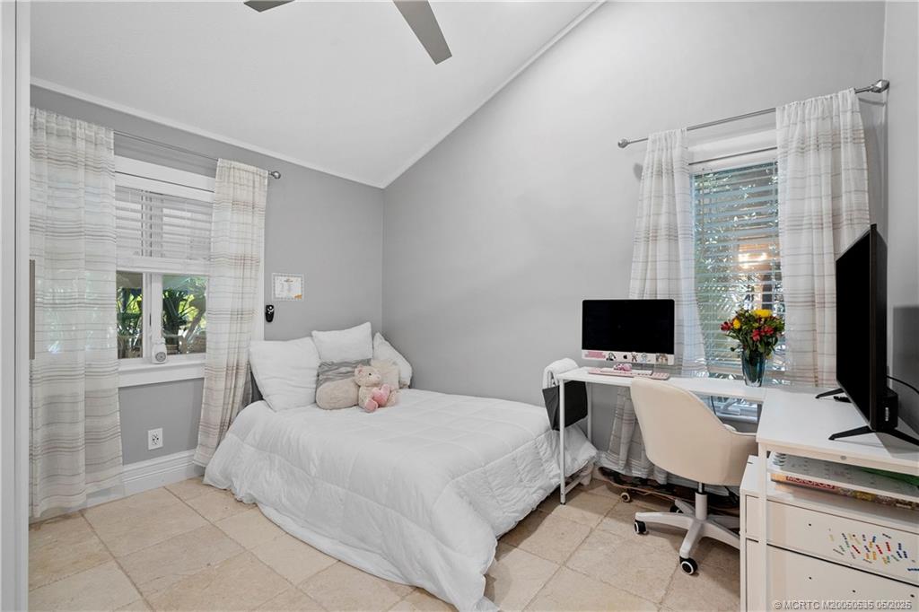 1850 SW Hackman Terrace