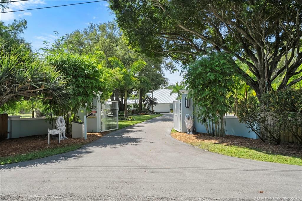 1850 SW Hackman Terrace