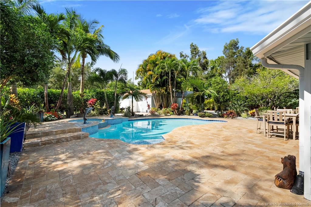 1850 SW Hackman Terrace