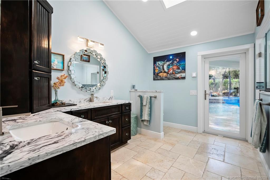 1850 SW Hackman Terrace