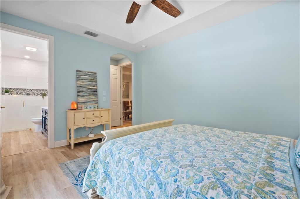 9333 SE Saturn Street