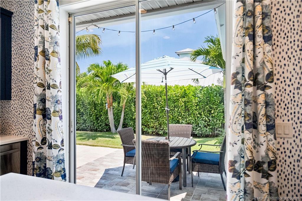 9333 SE Saturn Street