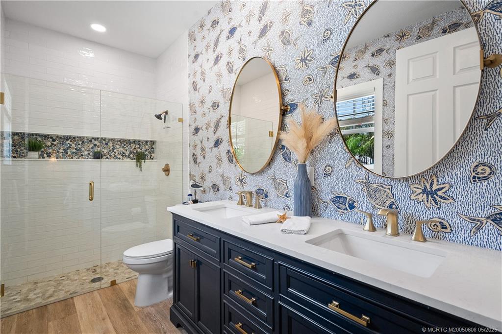 9333 SE Saturn Street