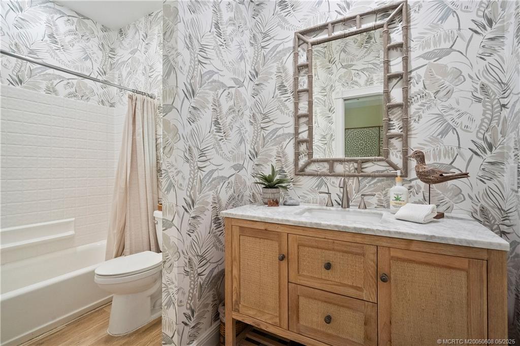 9333 SE Saturn Street