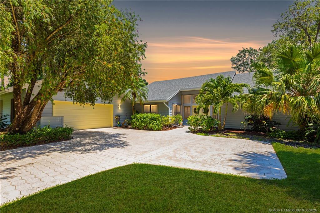 8 Kingston Ct
