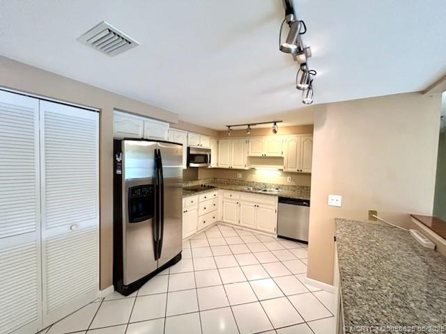 200 SE Four Winds Drive 210