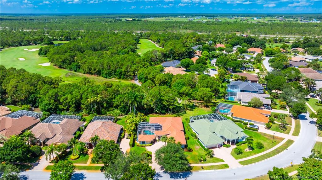 5028 SW Hammock Creek Drive