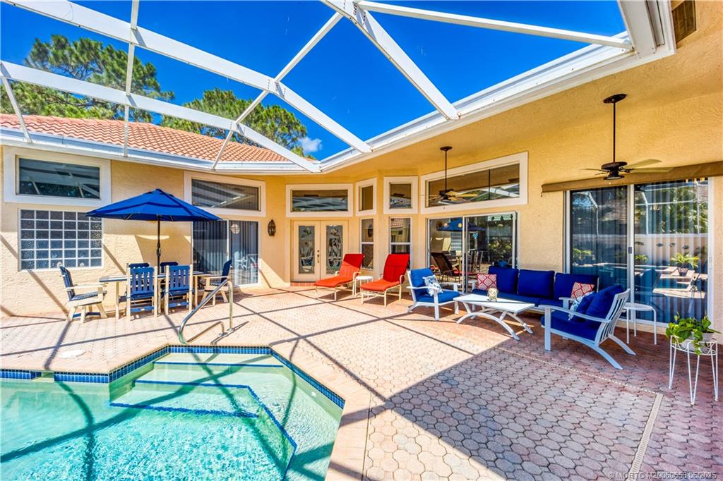 5028 SW Hammock Creek Drive