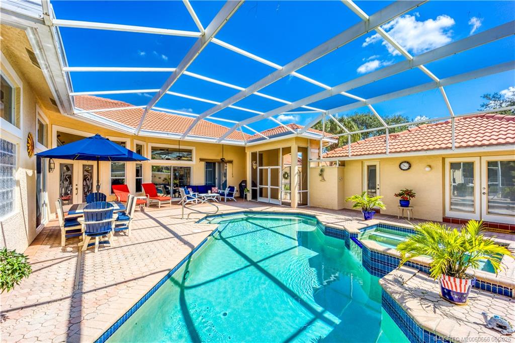 5028 SW Hammock Creek Drive