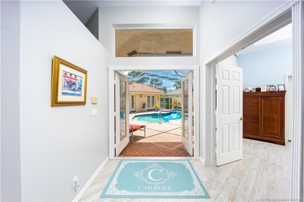 5028 SW Hammock Creek Drive