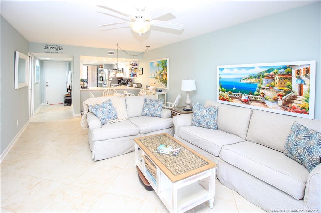 4680 NE Sandpebble Trace 3-304