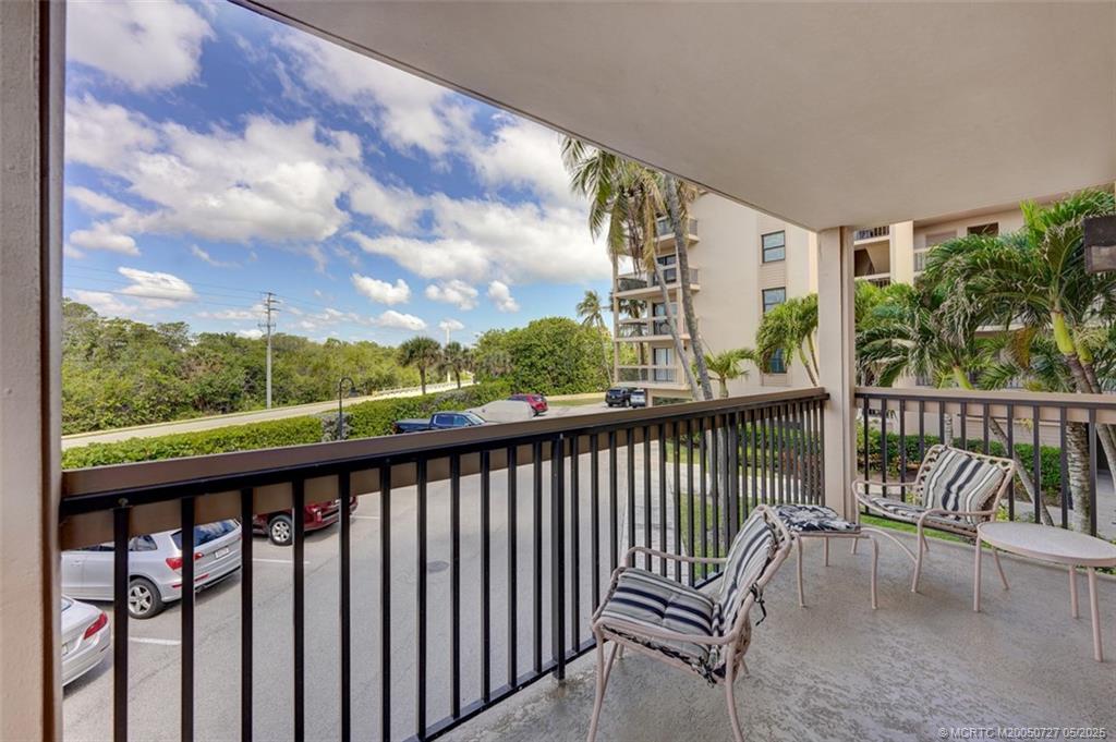 2641 NE Ocean Blvd 106